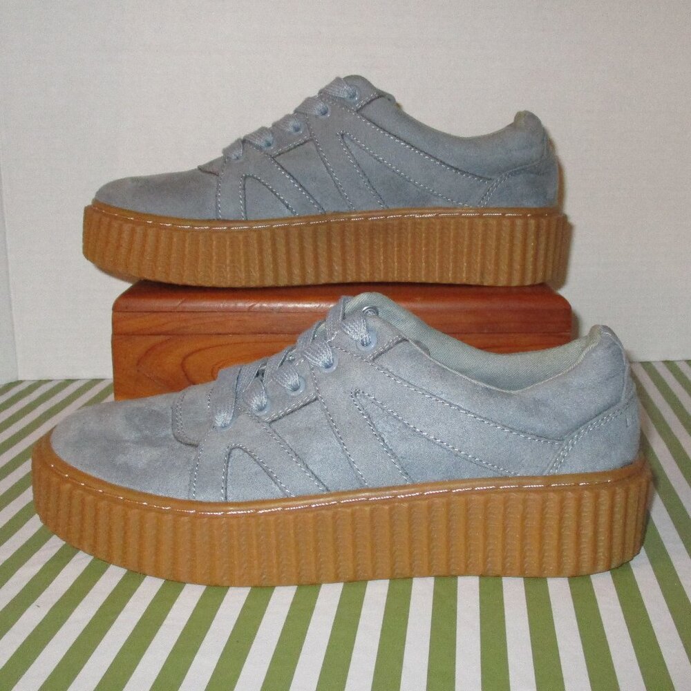Indigo Rd. Sneakers - Picture 2 of 13
